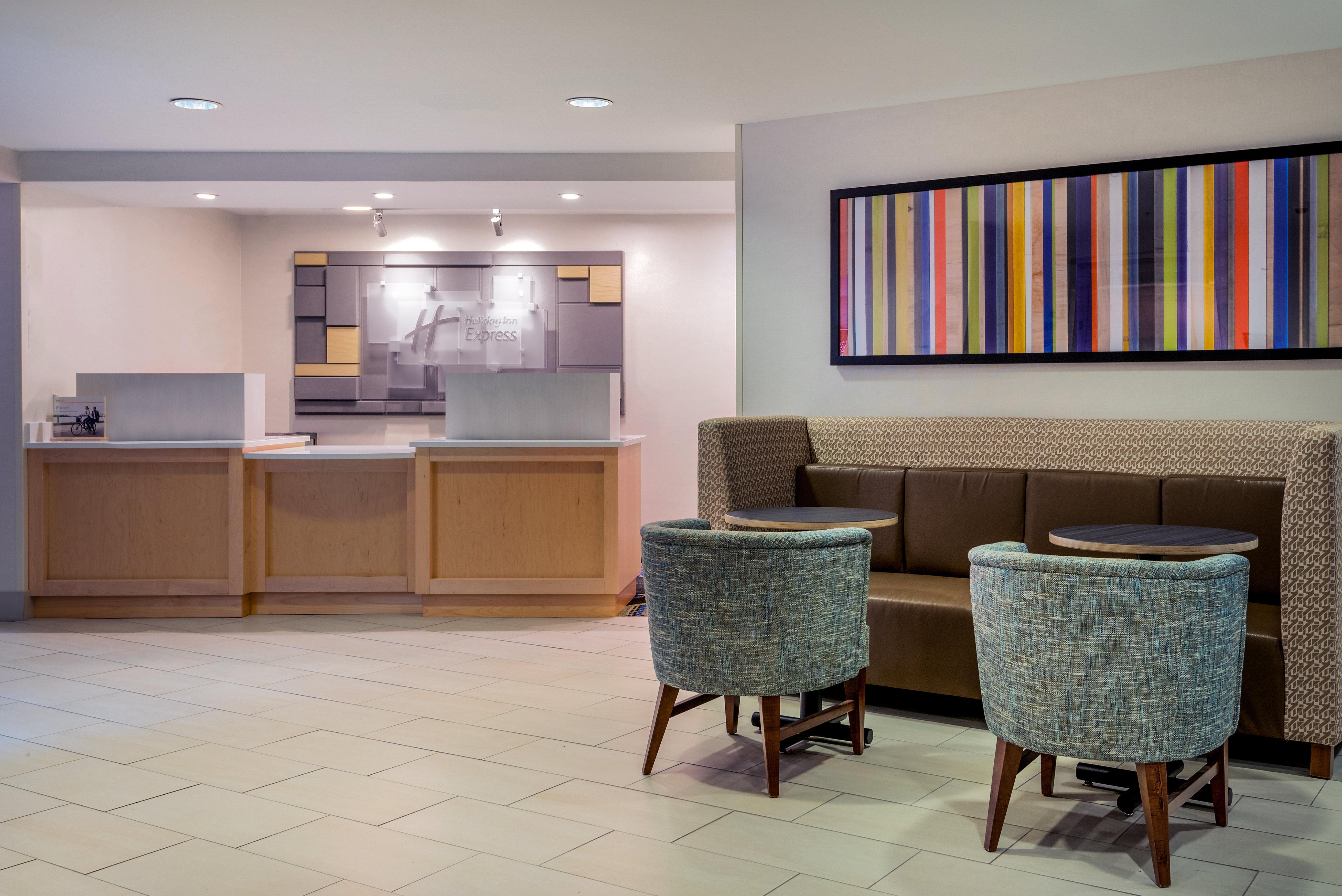 Holiday Inn Express Chapel Hill By Ihg Exterior foto