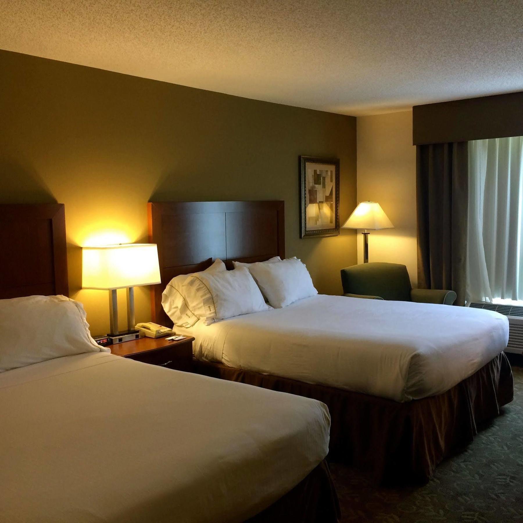 Holiday Inn Express Chapel Hill By Ihg Exterior foto